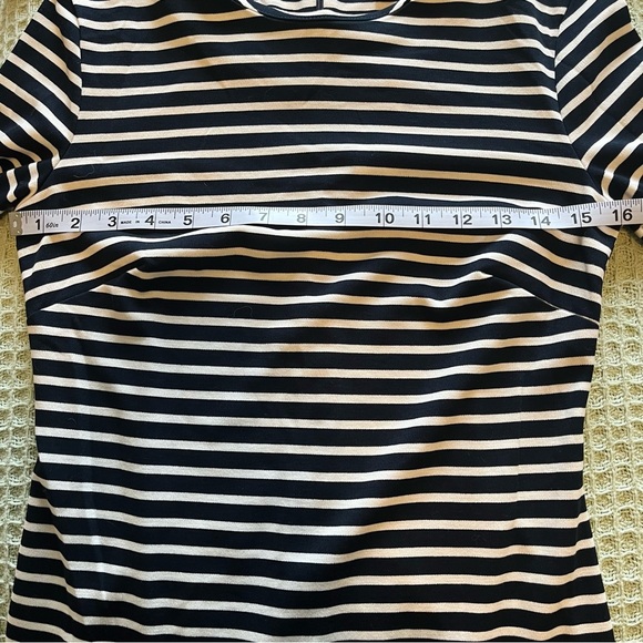 NWT Banana Republic Ruffle Sleeve Dress Size 4 Navy and White Stripped - Picture 9 of 11